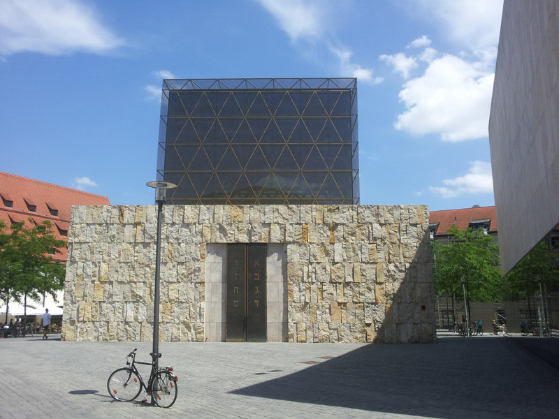 Die neue Synagoge.