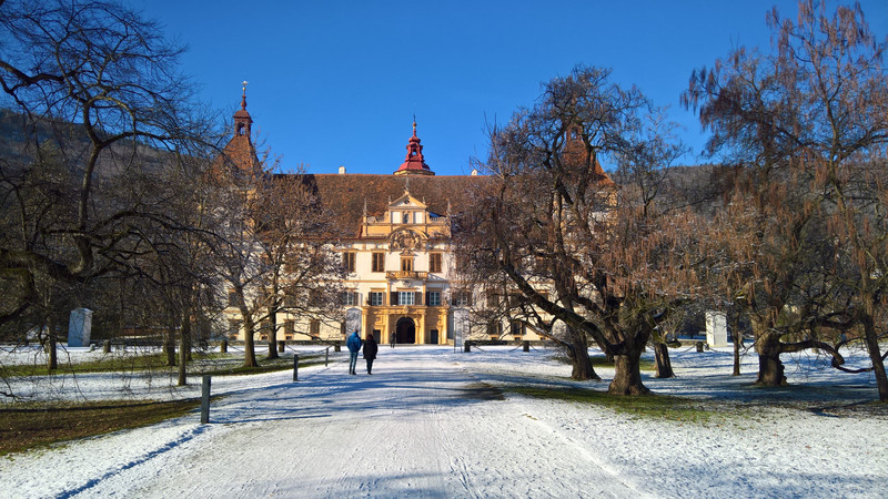 Bei Schloss Eggenberg.