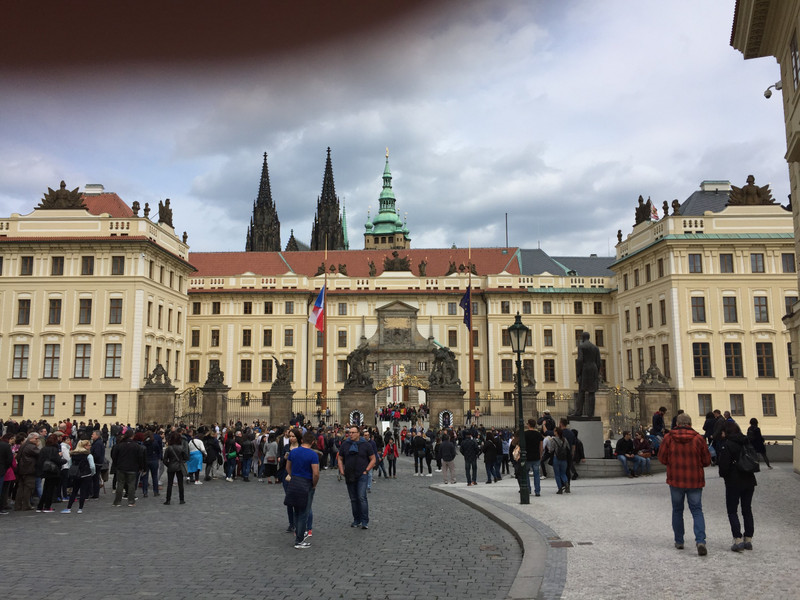 Prag und seine Burg.