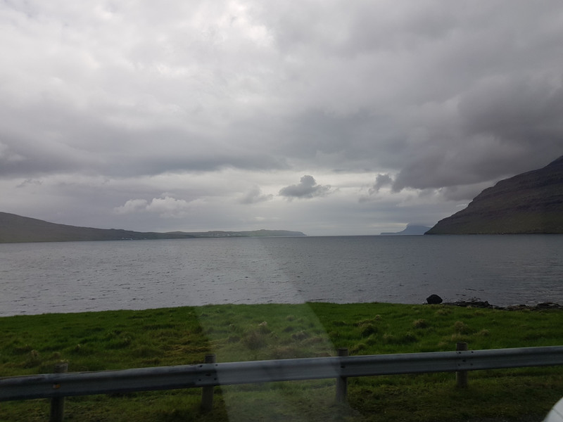Rundfahrt auf den Färöer.