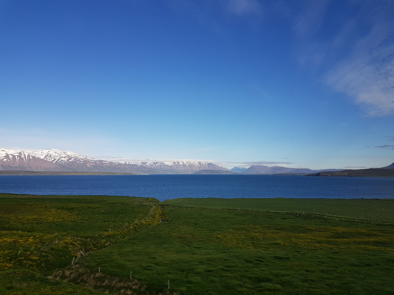 Der Eyjafjördur ist der längste Fjord Islands.