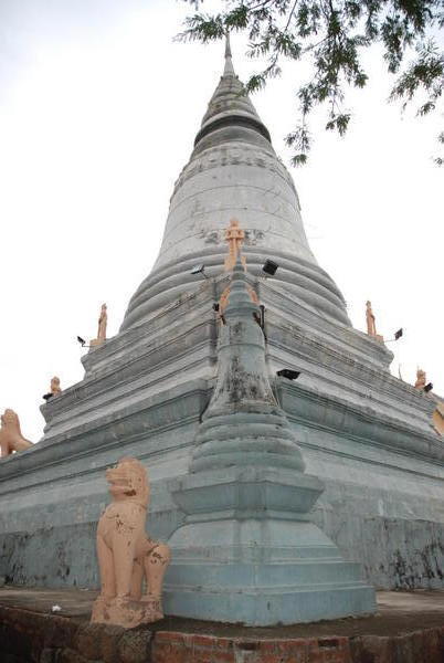 Wat Phnomn