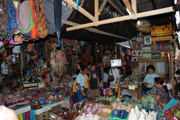 Ubud market.