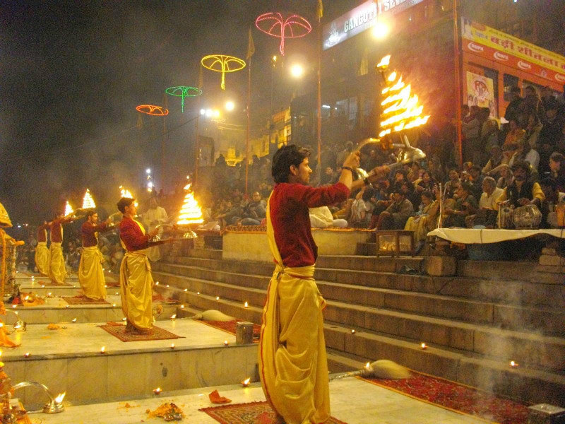 03_fire_cerimony_Varanasi