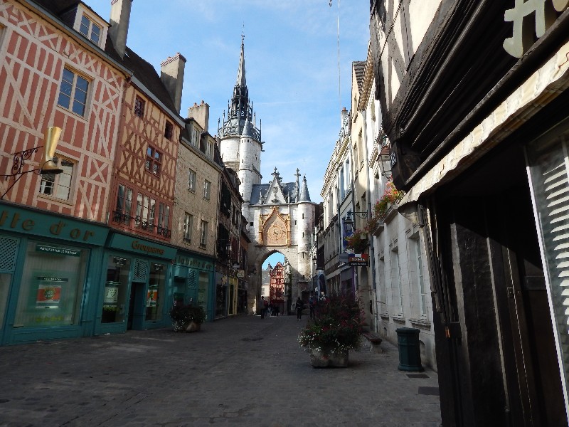 Auxerre street