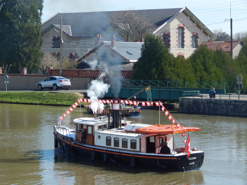 Steam Organ Boat