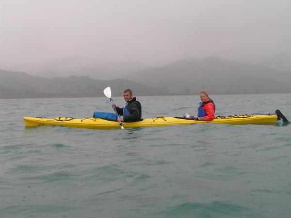 Kayaking along the Abel Tasman