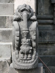 Detalle del templo de shiva