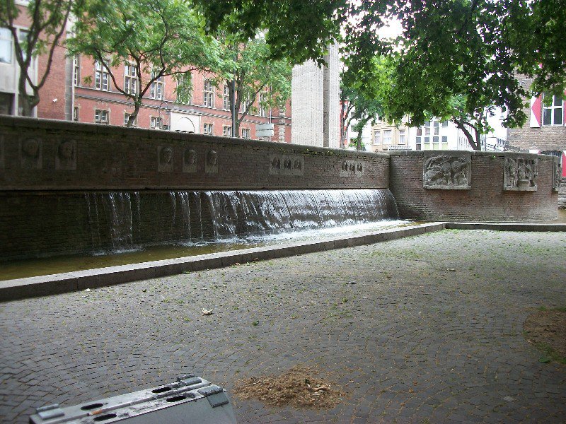 Cool fountain in Köln