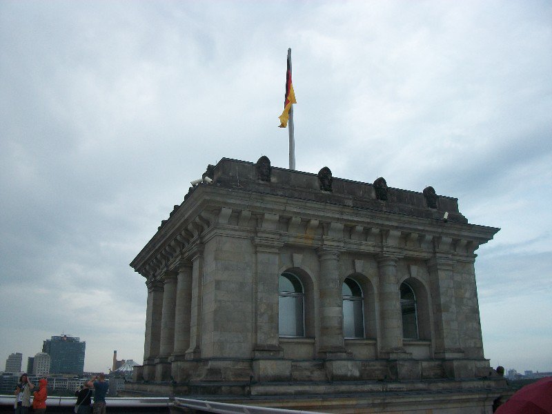 one of reichstags 4 towers