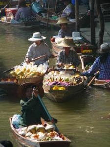 More of floating market!