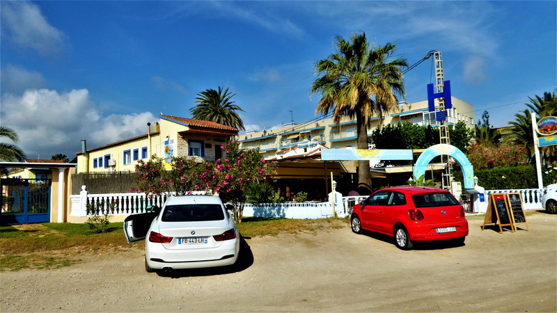 "l'hôtel de la plage"