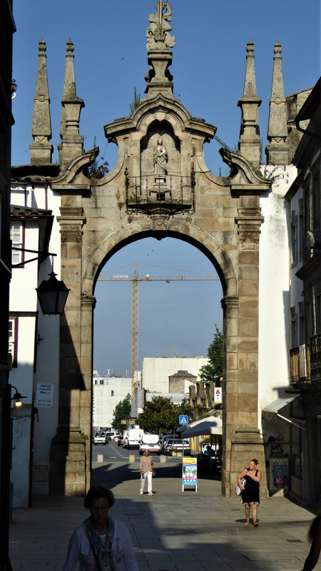 la porte de Braga