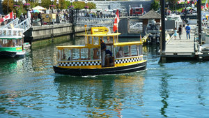 taxi boat