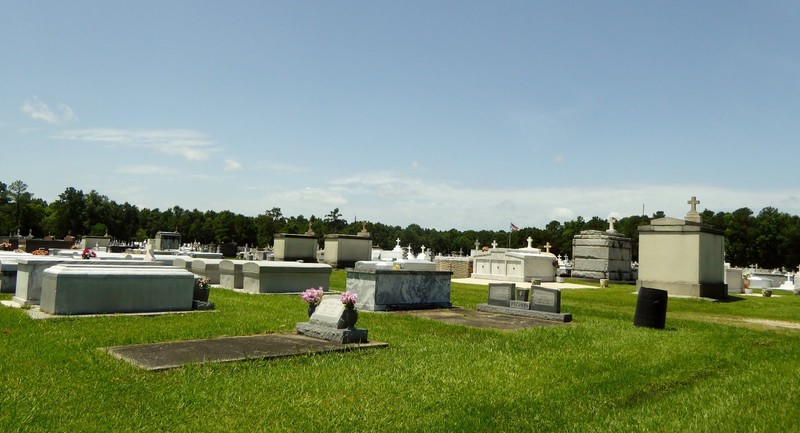 le cimetière