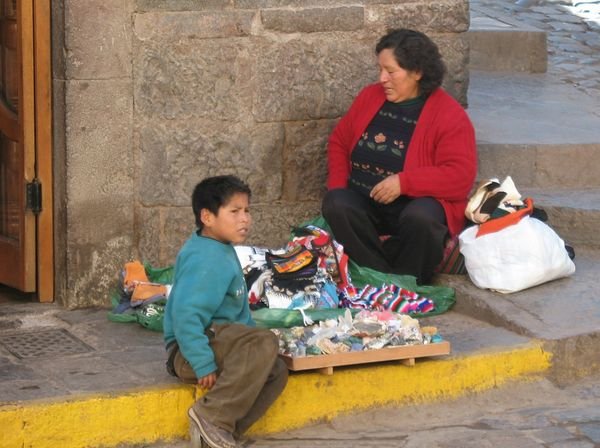cuzco mineral seller