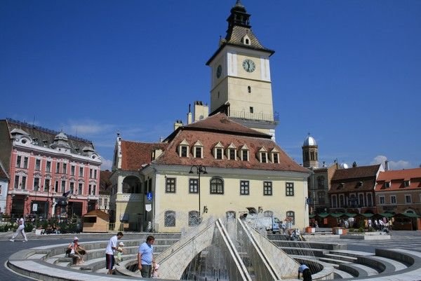 Brasov  council plaza
