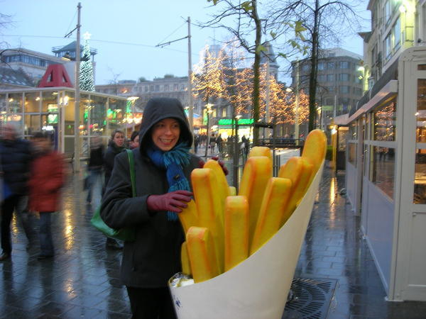 The delights of Belgium part 4 - pomme fritte with mayo