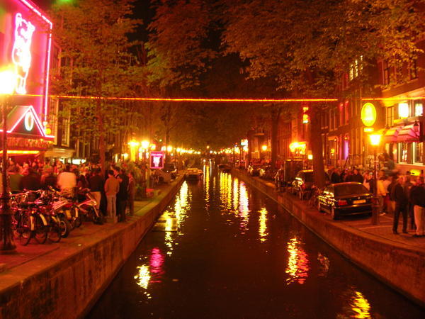 Even the red light district is quite pretty