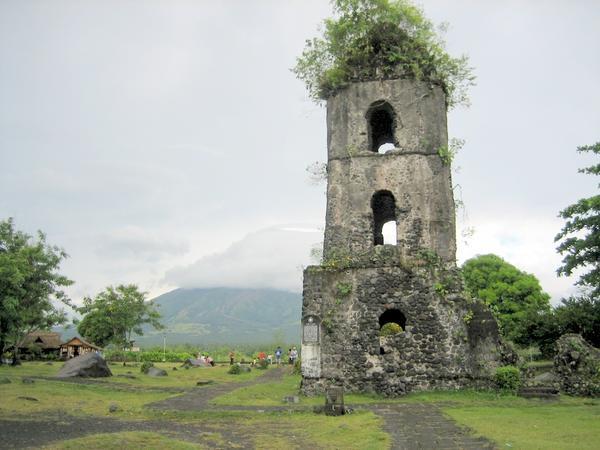 Cagsawa Ruins