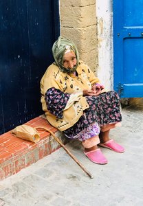 Lady in the Essaouira medina