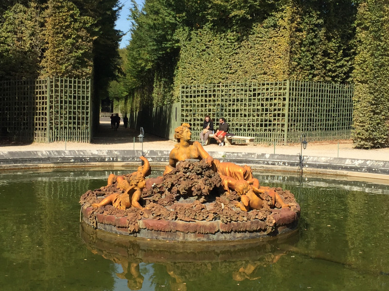 Versailles fountain (sans eau)