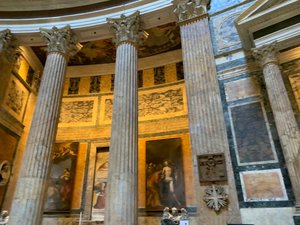 Pantheon interior 