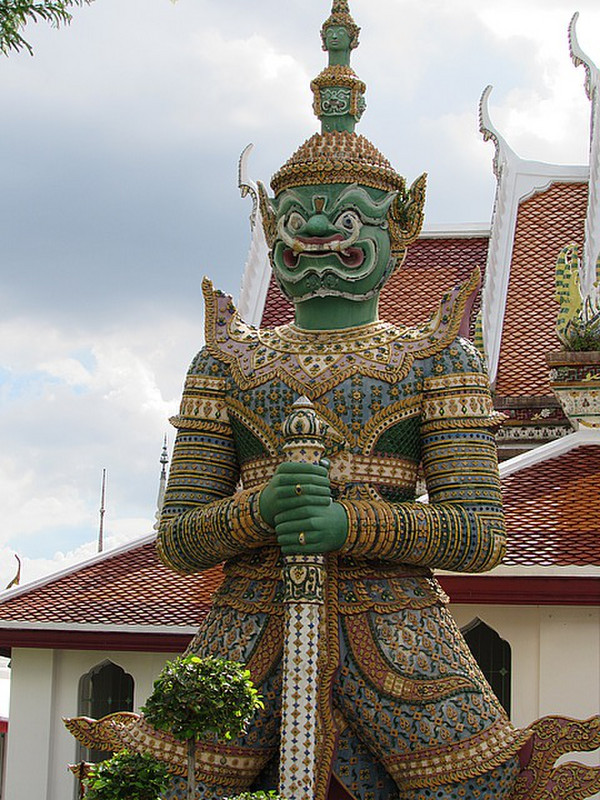 Temple next to Wat Arun