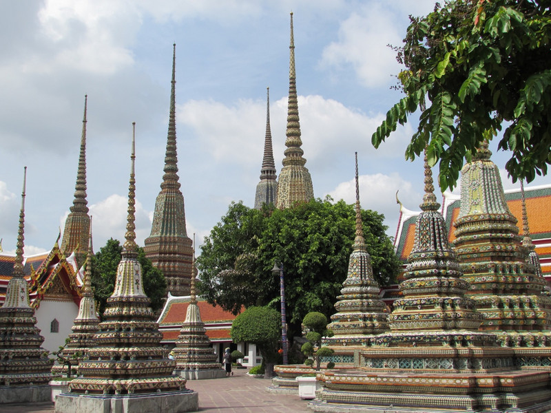 The many pagodas at Wat Pho