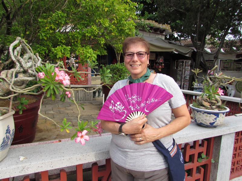 Susan at the Phuoc Kien Pagoda