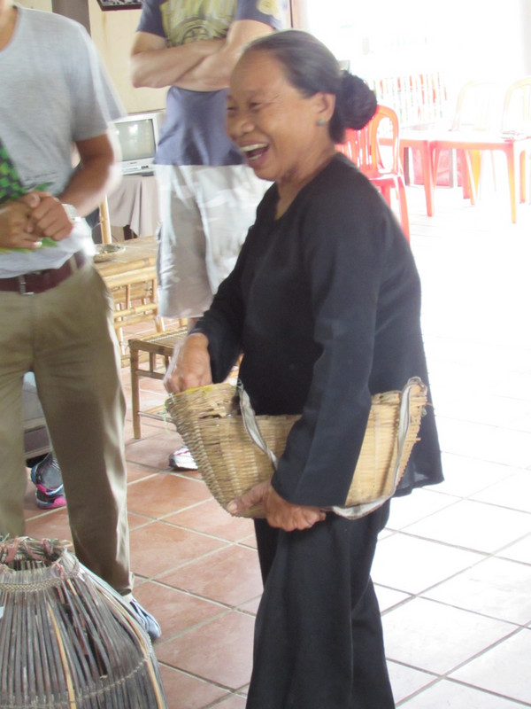 Demonstrating a fish trap