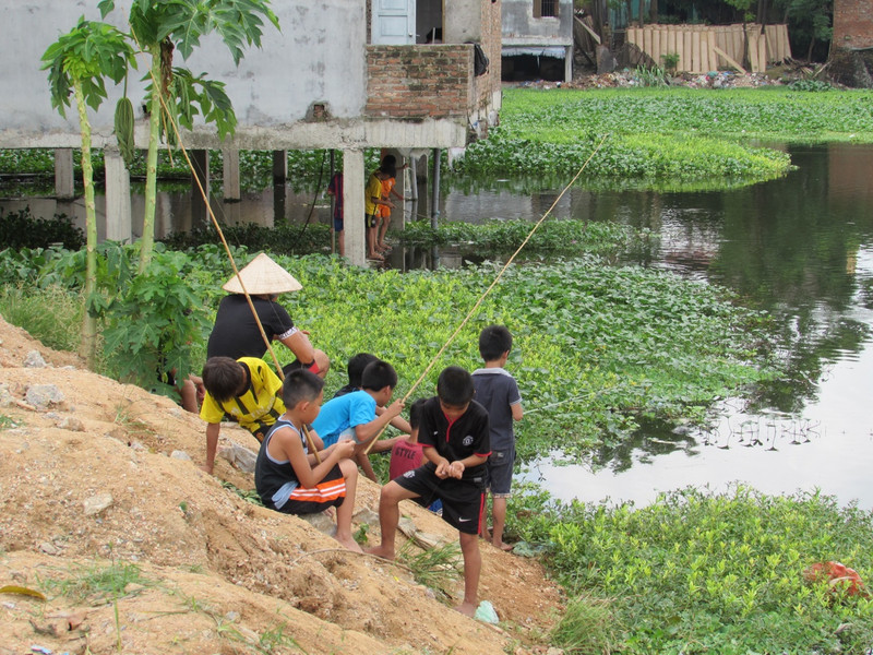 Tho Ha Villagers Fishing