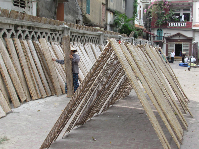 Rice Paper Drying 