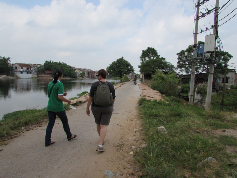 Trang and Susan walking in Tho Ha Village