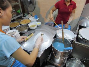 Rice Pancake making at Food on Foot Tour