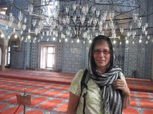 Susan inside the Rustem Pasa Mosque