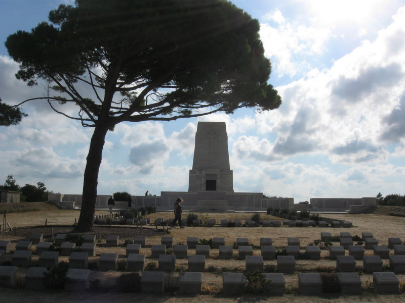 Lone Pine Memorial and cemetery