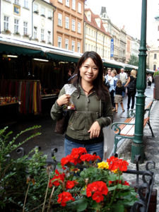 Robyn at the Havelska Market