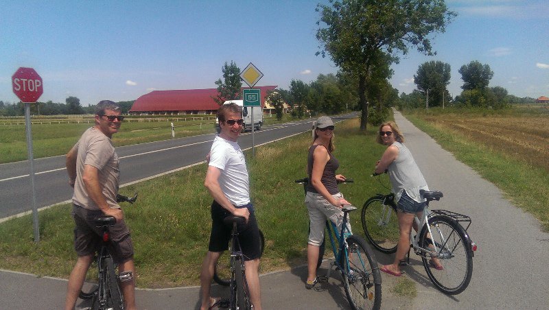Bike ride in Morahalom 