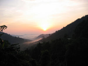 This pic is courtesy of Brent, en route from Hanoi to Vientiane. A stunning sunrise