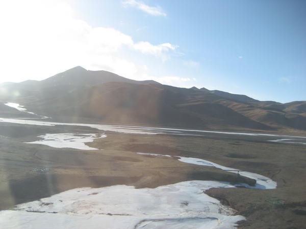 Views of the Tibetan Plateau