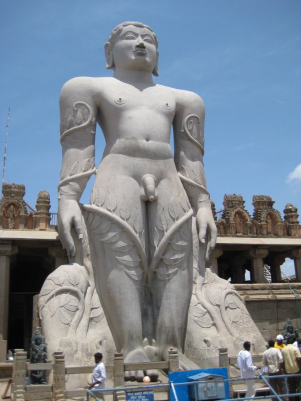 Largest single stone statue