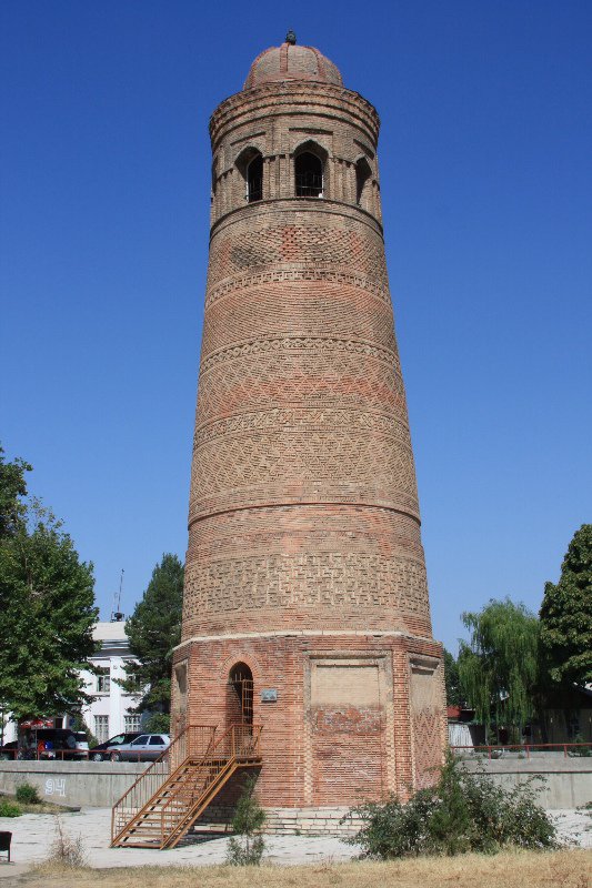 Minaret at Ozgon