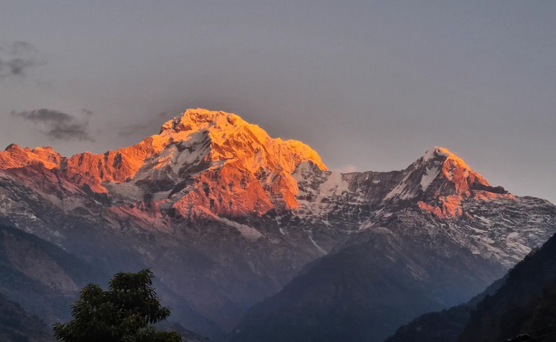 Sunrise on Annapurna South Summit