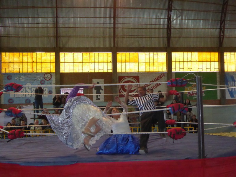 Cholitas Wrestling 2