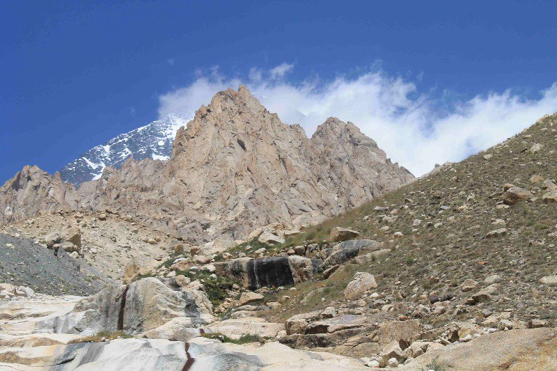 Istro Nal, a 7000 metres mountain in the Hindu Kush