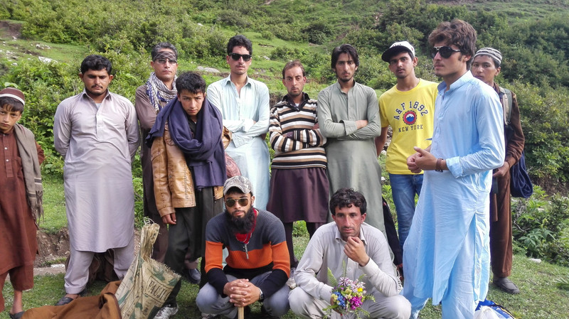 Group photo with another trekking party