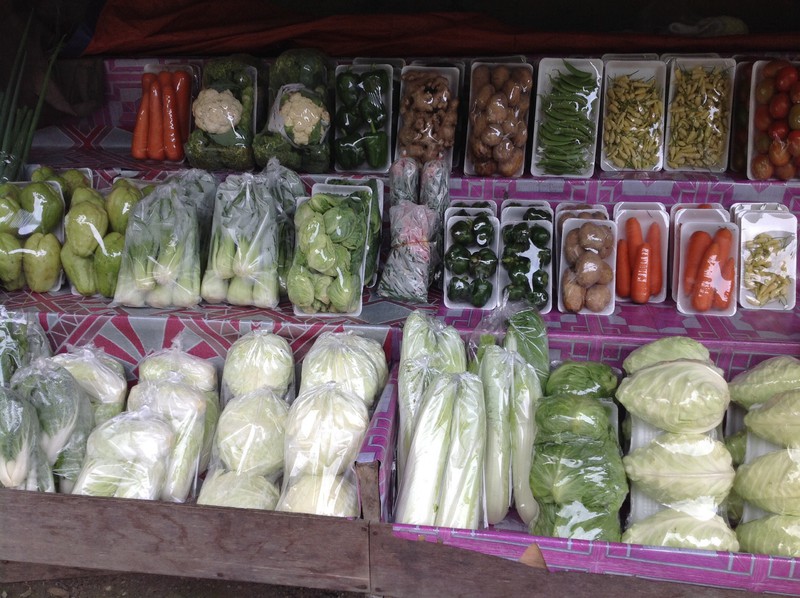 Pre-packed veg on market stall