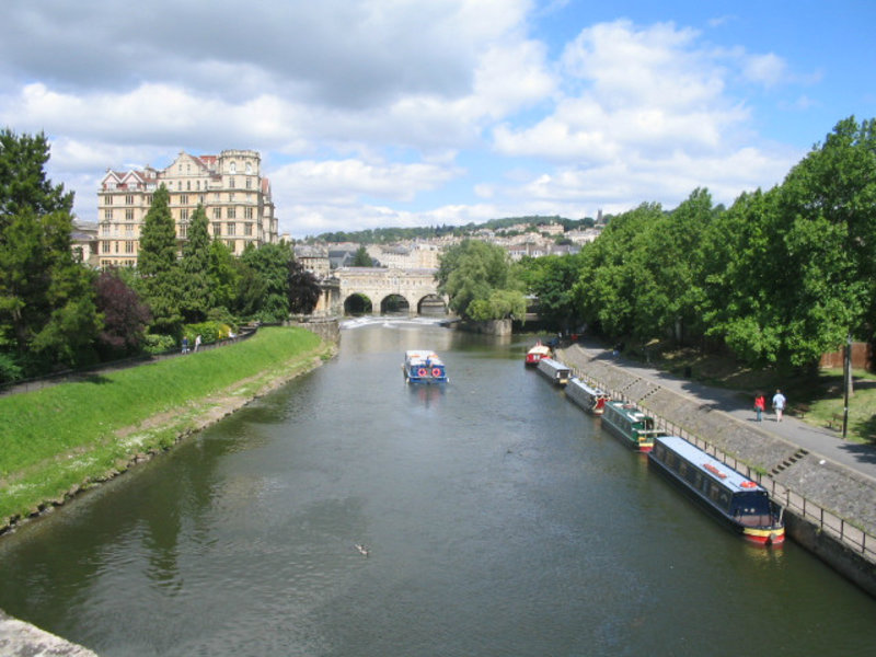 Bath the canal there (1)