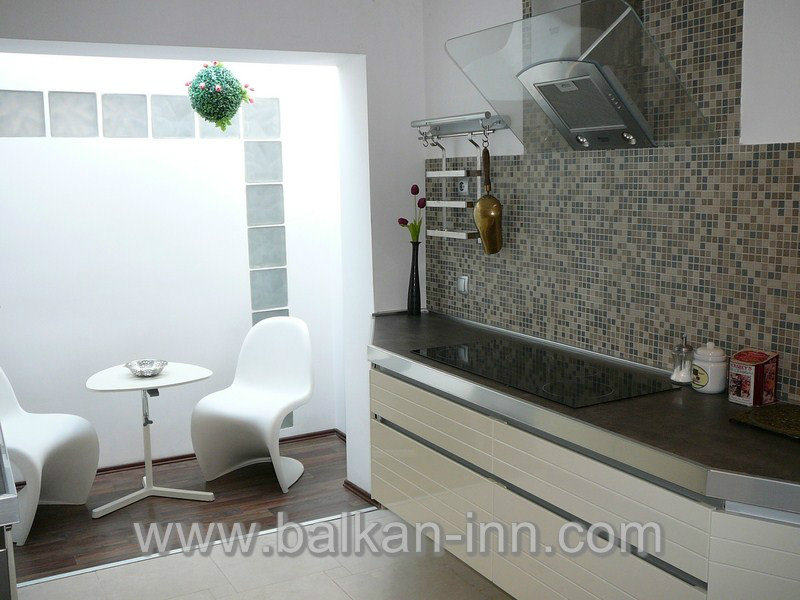 7_6_lux_apartment_center_belgrade_balkan_inn_accommodation